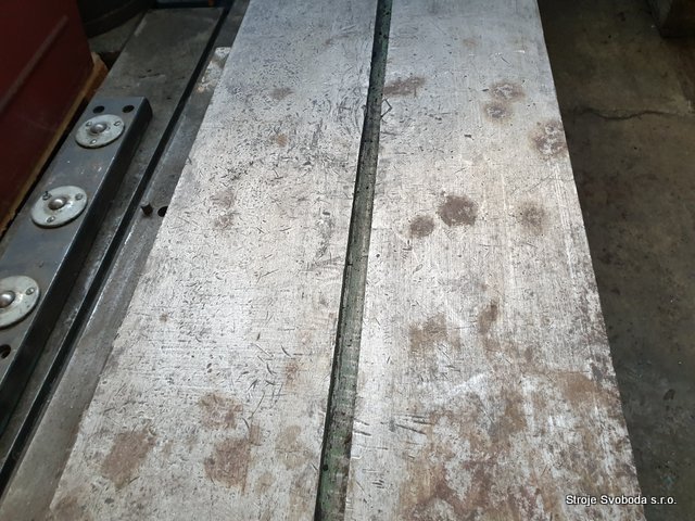 Rovnací deska 350x1500 - k lisu CDC 30 (3070 - PRIDAT Rovnaci deska k lisu CDC 30 (9).jpg)